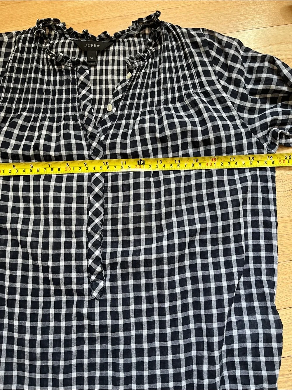 J. Crew Navy and White Gingham 100% Cotton Ruffle Neck Blouse Size 00 Preppy